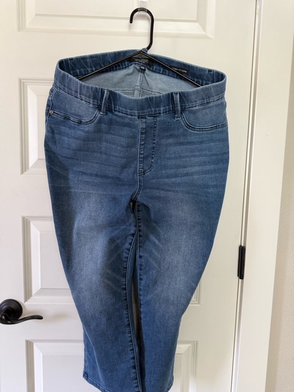 Judy Blue Medium Blue Stretch Jeggings